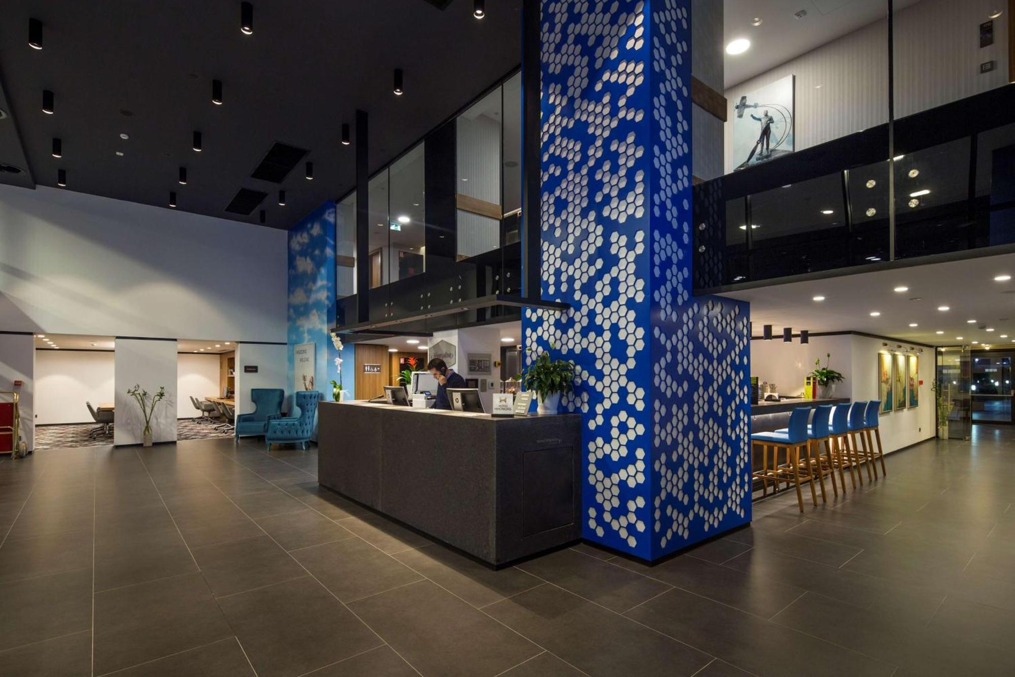 Hampton By Hilton Istanbul Kurtkoy Hotel Exterior foto