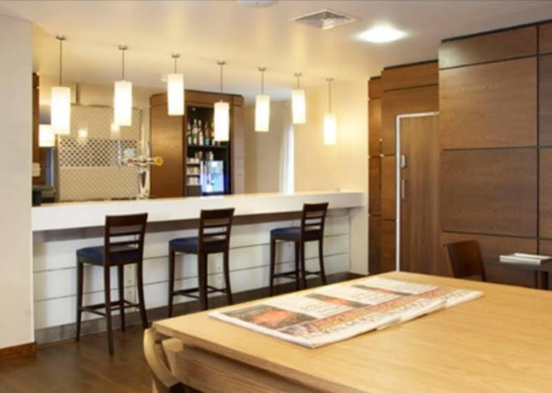 Hampton By Hilton Istanbul Kurtkoy Hotel Exterior foto